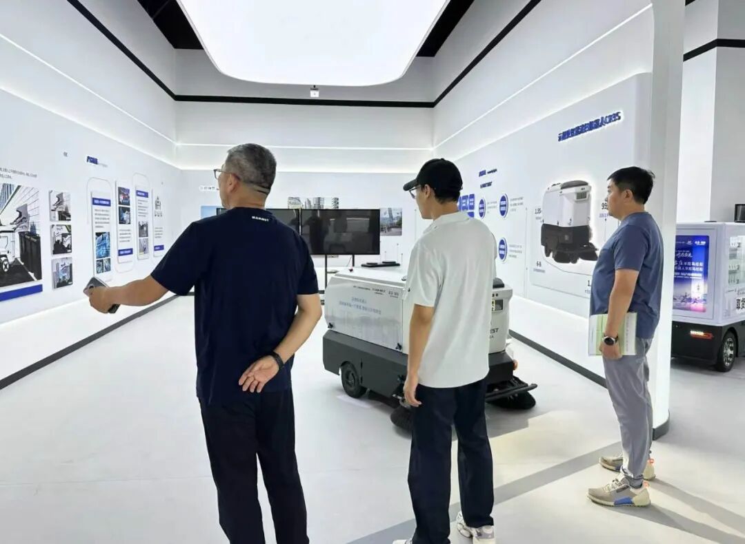 北京中科建德环保科技有限公司到访云栖处机器人，共探无尘环卫机器人技术合作新路径